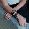 JONC LARGE EN CORNE NATURELLE BRUNE - ATELIER 1811 – Image 2