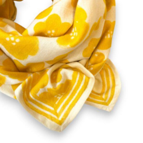 BIG FOULARD LATIKA "FLORA BOLD" CITRON – Image 3