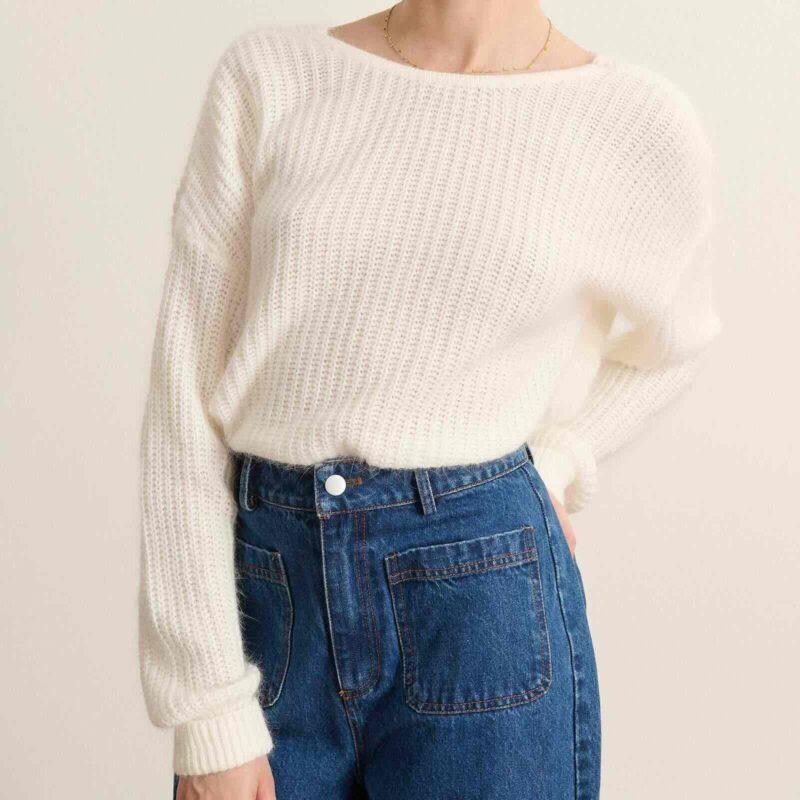 Pull KIWI Blanc Garance Paris – Col bateau, manches ballons et nœud dos – Image 2